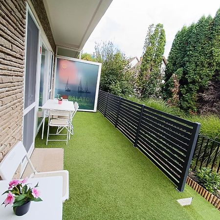 ****Heviz Springs Apartments Экстерьер фото